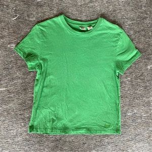 Levis Classic Fit T-shirt in Green size XS